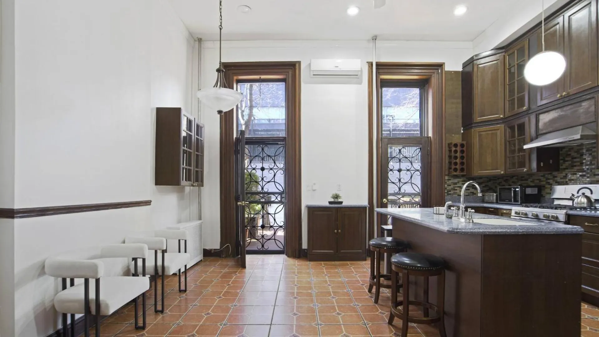 公寓 3Br Nyc Brownstone Game Room Backyard Patio 纽约 美国